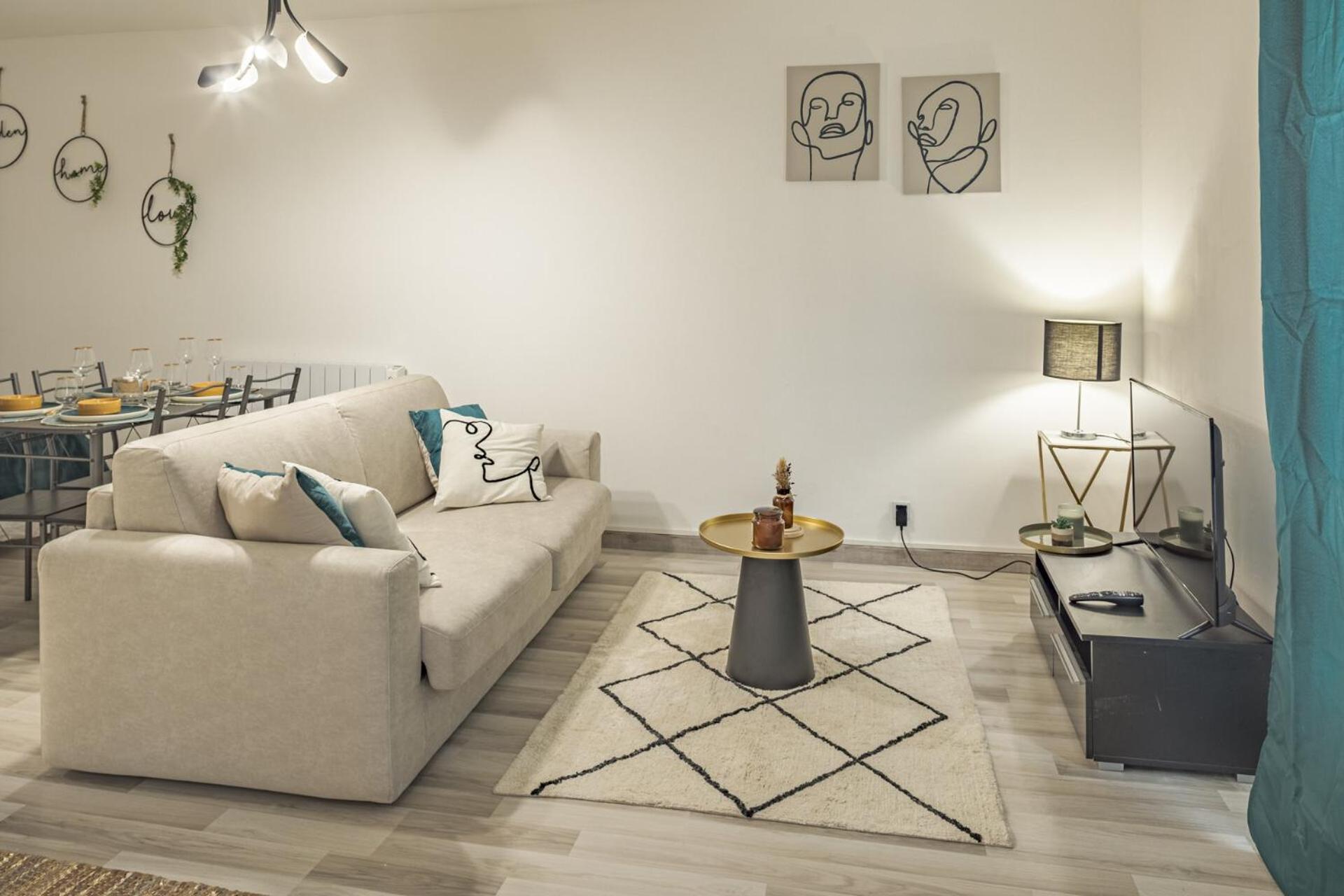 Julia Home, Madamedemconciergerie Reims Eksteriør billede