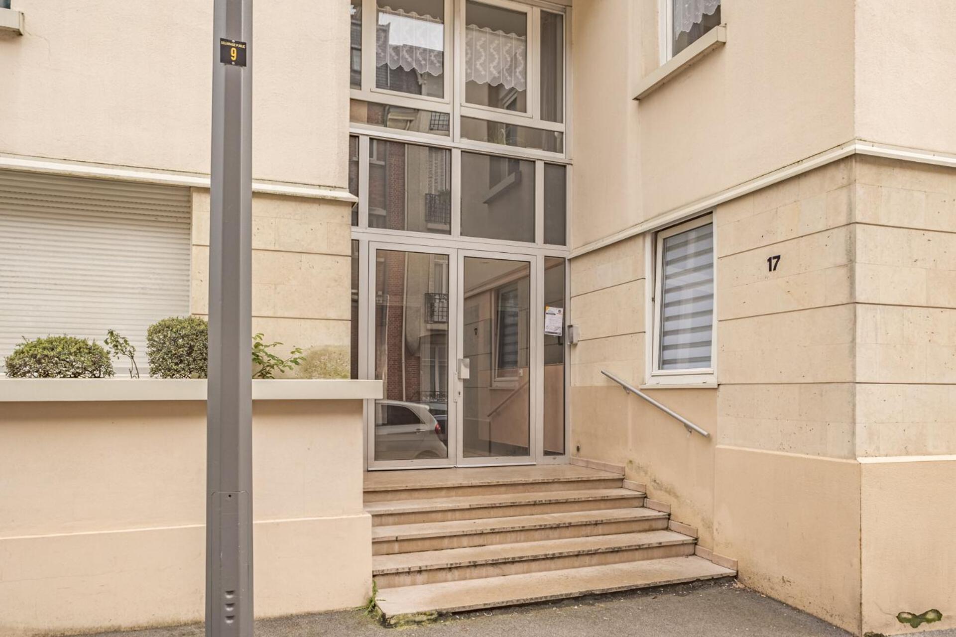 Julia Home, Madamedemconciergerie Reims Eksteriør billede