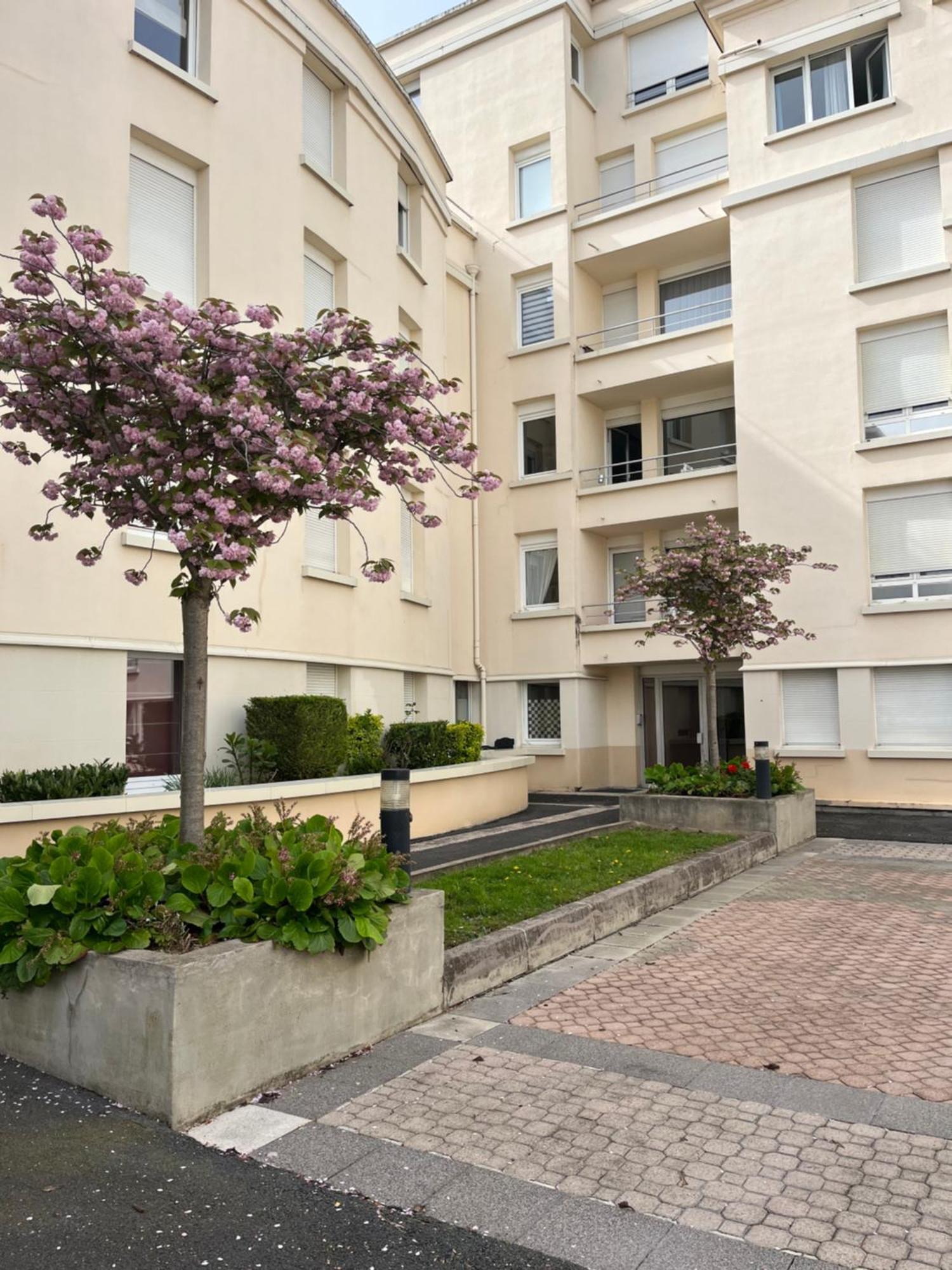 Julia Home, Madamedemconciergerie Reims Eksteriør billede